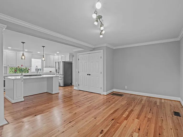 1508 Braden Overlook Ct — Photo 14