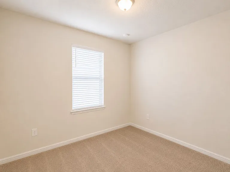 3609 Vega Creek Dr — Photo 10