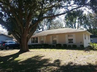 1061 Birch Blvd, Tavares, FL 32778