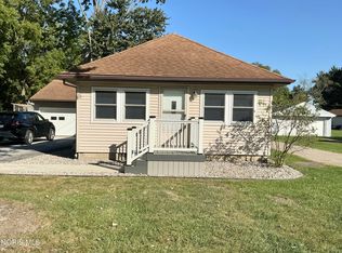 4325 Weckerly Rd, Monclova, OH 43542