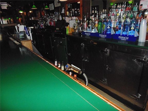3rd image of 170 S Main St
