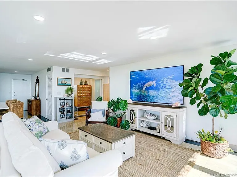 10410 S Ocean Dr #209 — Photo 31