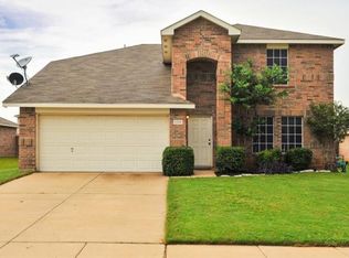 1208 Switchgrass Ln, Crowley, TX 76036