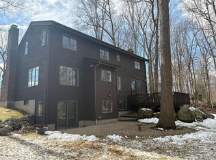 20 Flat Rock Road Ext, Branford, CT 06405