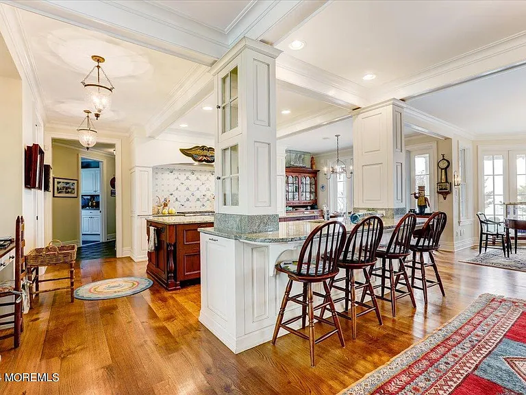 225 Channel Ln — Photo 10