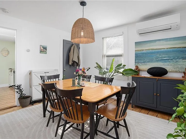 23 Holland St #2 — Photo 5