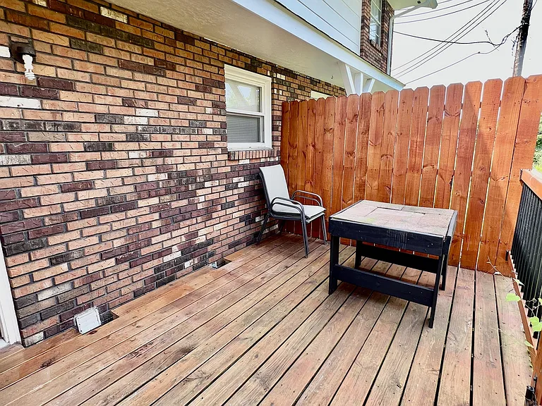10 Dorsey Ln #1 — Photo 15