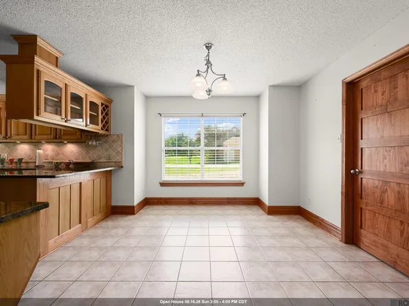 7097 Jim Rushing Rd, Denham Springs, LA 70706