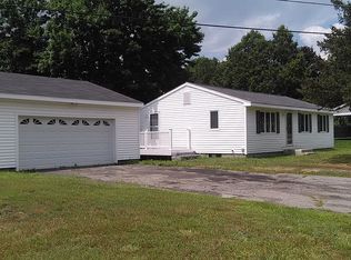 4 Hideaway Rd, Nashua, NH 03064