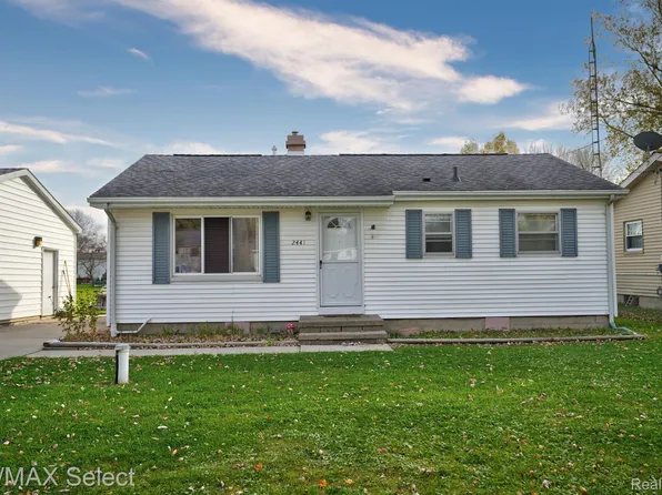 2441 Betty Ln, Flint, MI 48507