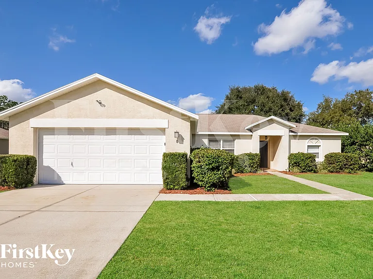 8 Wild Oak Pl — Photo 1