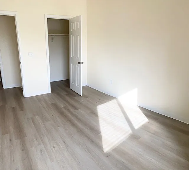 Westhampton Apartments — Photo 54