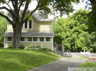 1569 Long Lake Rd, New Brighton, MN 55112