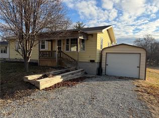505 S 8th St, Tarkio, MO 64491