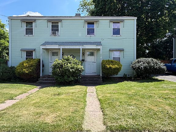 2nd image of 37 Waddell Rd #37
