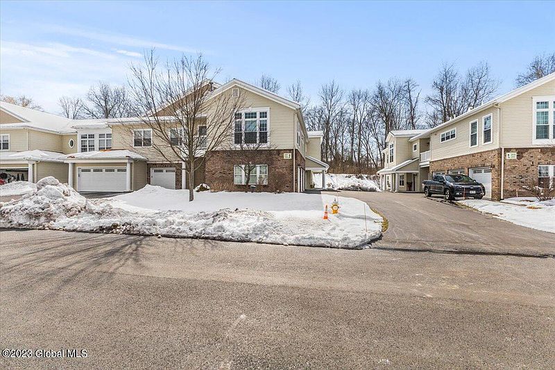 4th image of 107 Vly Pointe Drive