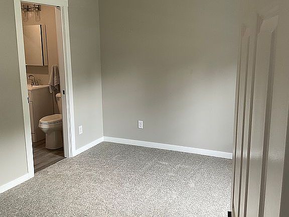 5th image of 816 N Plum St