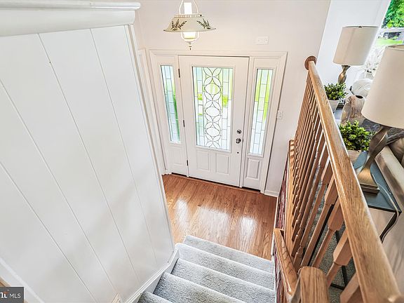 2nd image of 3525 Country Hill Dr