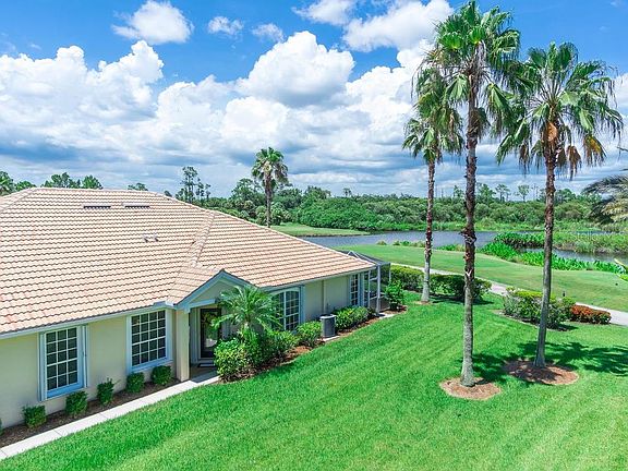 5th image of 4217 Whispering Oaks Dr