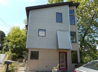 63 N Schuylkill Ave, Leesport, PA