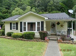 1988 Appalachian Hwy, Pineville, WV 24874