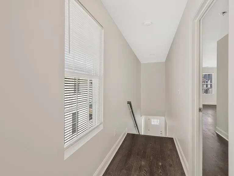 5809B Morrow Rd — Photo 16