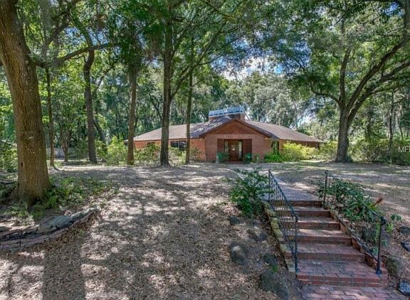 3rd image of 11508 Mellow Creek Ln