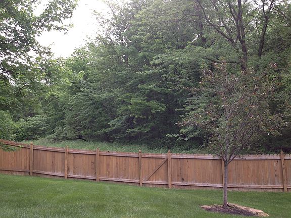 Cedar fenced back 