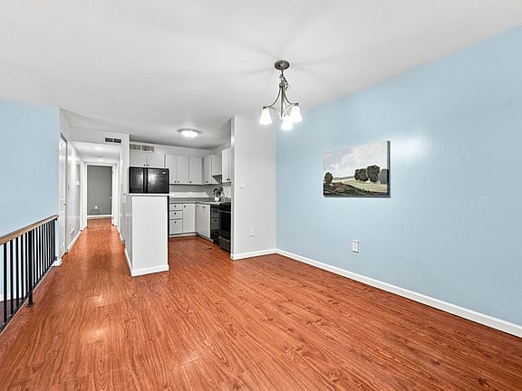 5th image of 2109 Kenzie Dr
