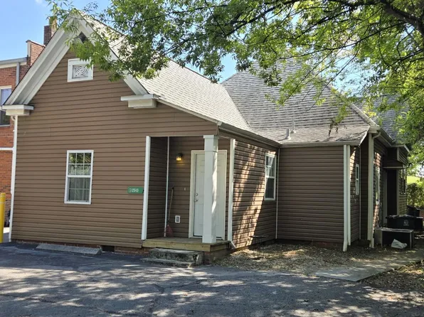 2545 McCallie Ave APT 107, Chattanooga, TN 37404