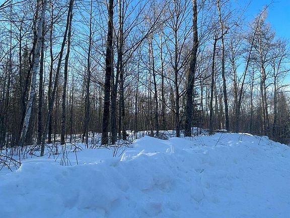 2nd image of Blockhouse Lake Rd