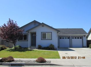 1450 Garden Brook St #A, McKinleyville, CA 95519