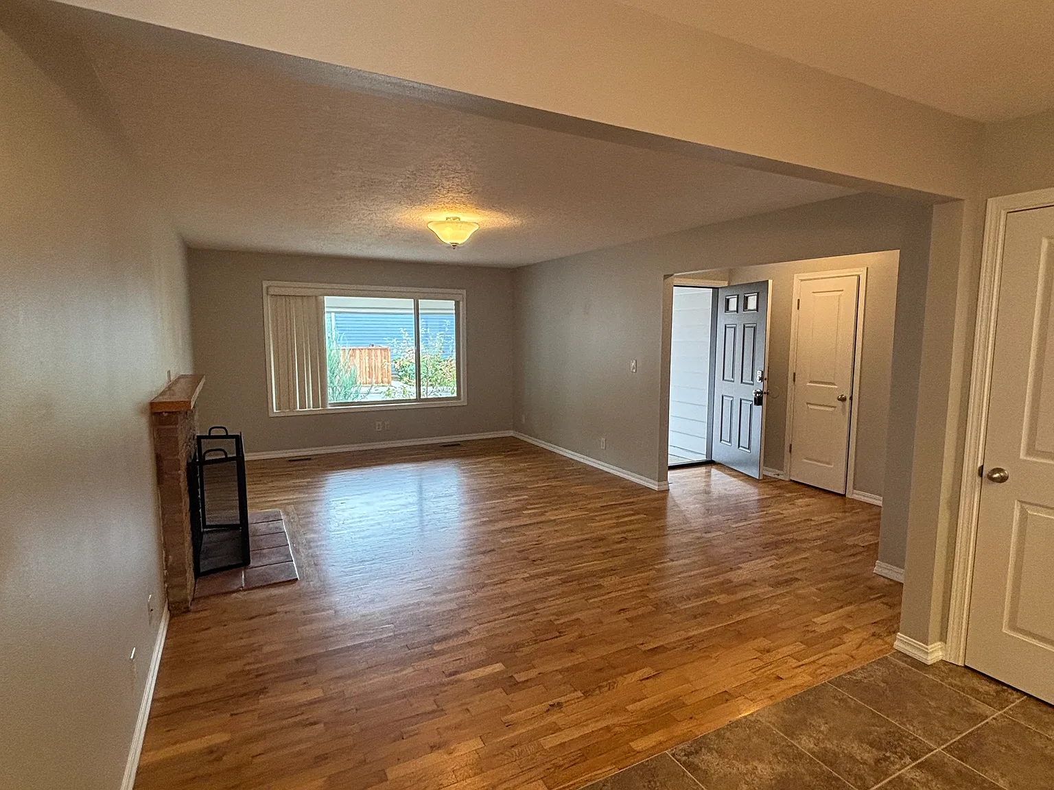 3 bed, 1436 sqft, $2,795 — Photo 2