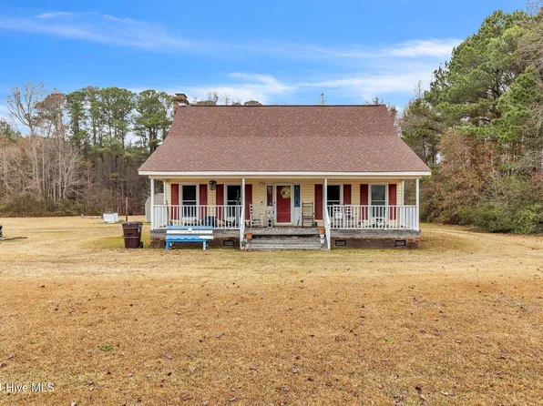 118 Joy Avenue, Pikeville, NC 27863