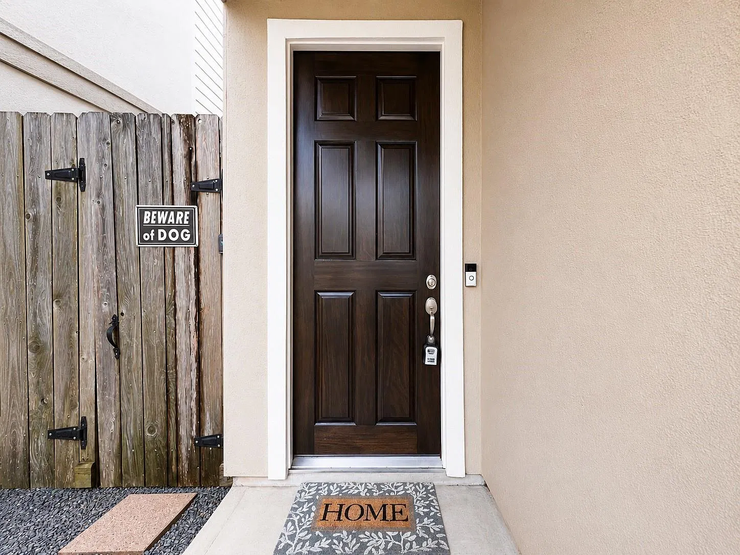 3 bed, 2.5 bath, 2356 sqft, $2,900 — Photo 3