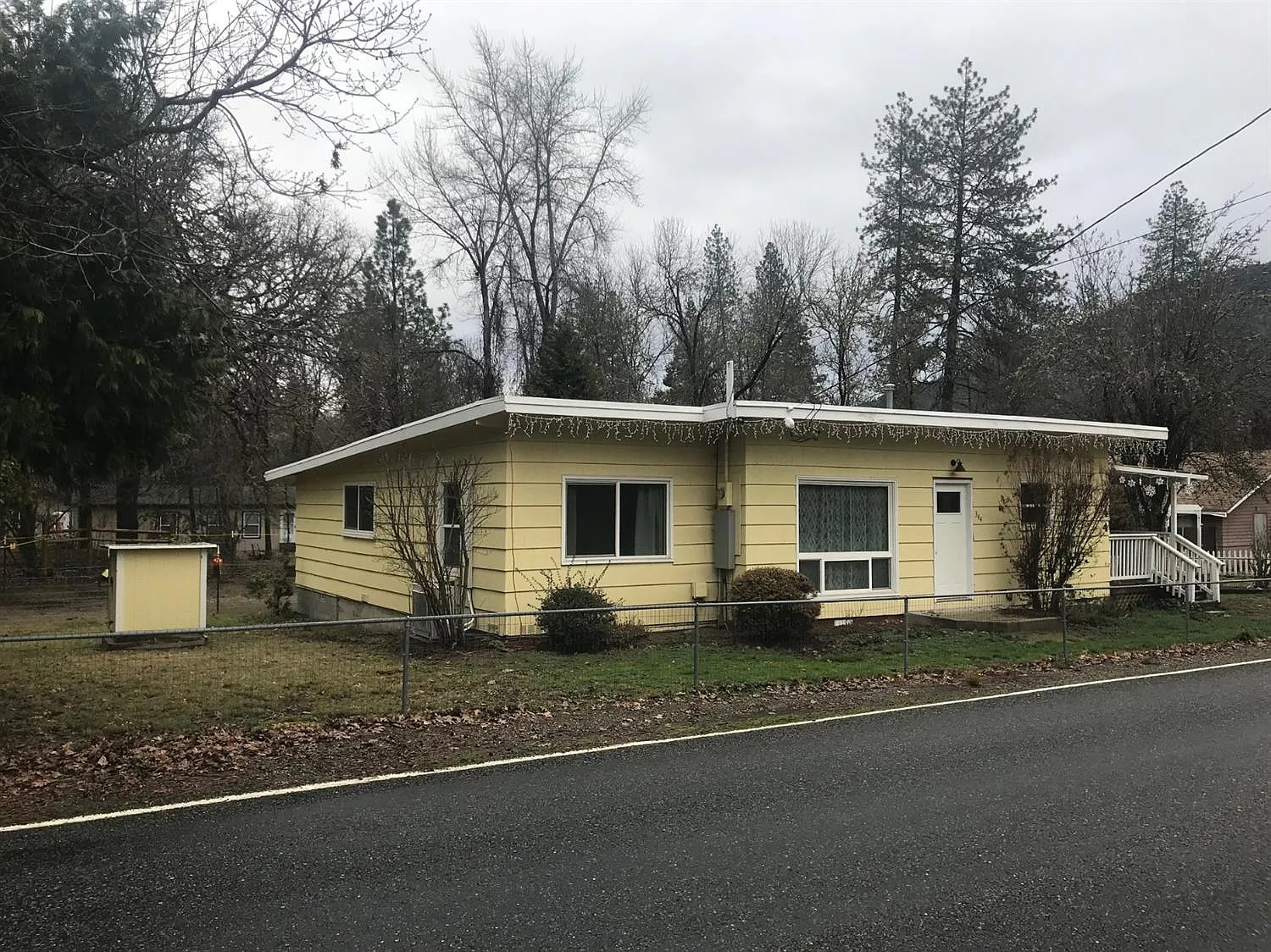 344 Walker Rd photo 1