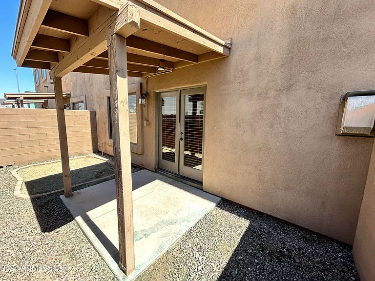 897 E Roma Ave #3 — Photo 25