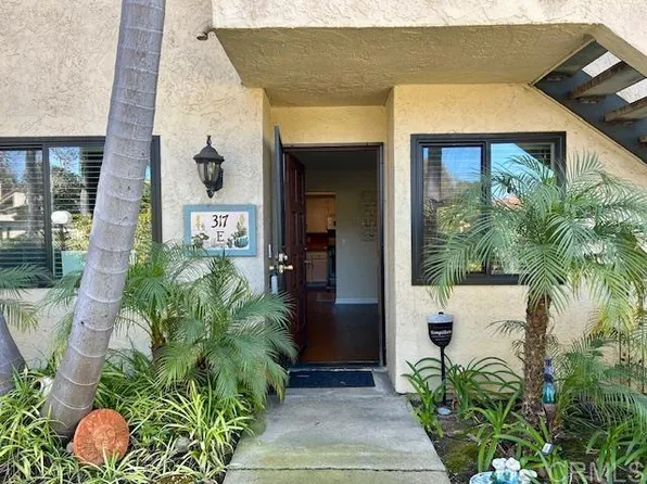 317 N Melrose Dr Unit E, Vista, CA 92083