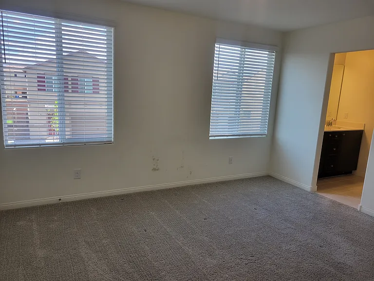 8056 Kings Guard St — Photo 19