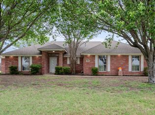 906 S Ward St, Italy, TX 76651
