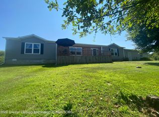 1831 N Royston Rd, Charlotte, MI 48813