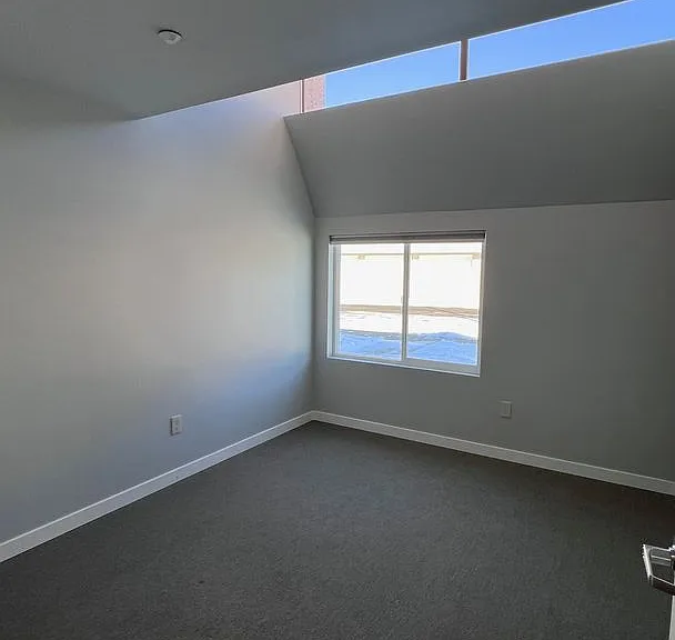 100 3rd St #1 — Photo 6