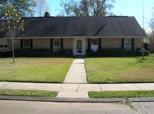 3807 Briarwood Blvd, Alexandria, LA 71303