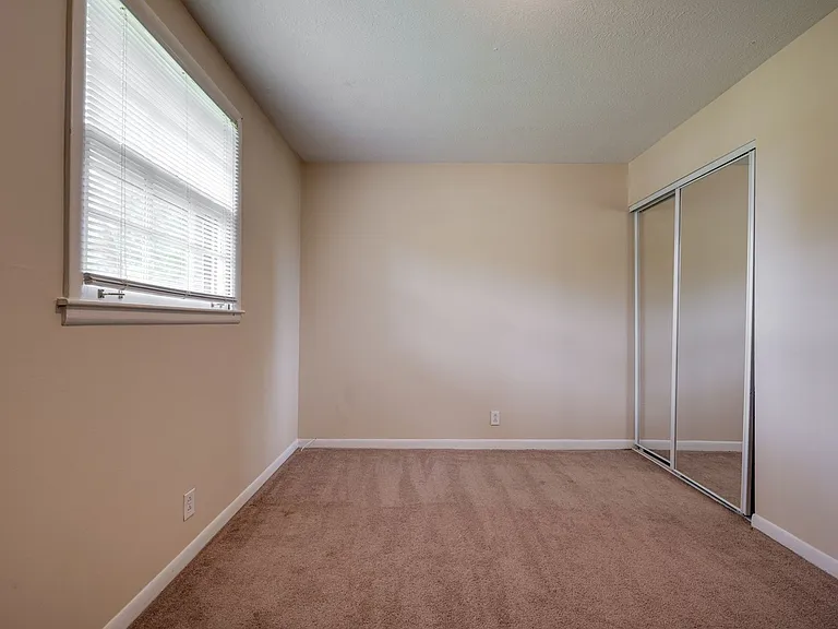 1133 Copperstill Cir — Photo 20