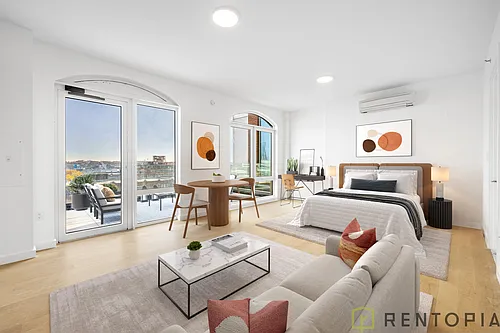 210 Greenpoint Ave #8M Photo 1