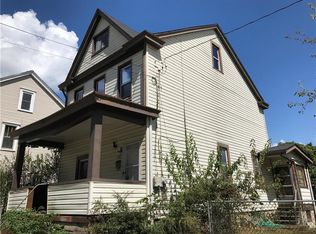227 Anthony St, Mt Oliver, PA 15210
