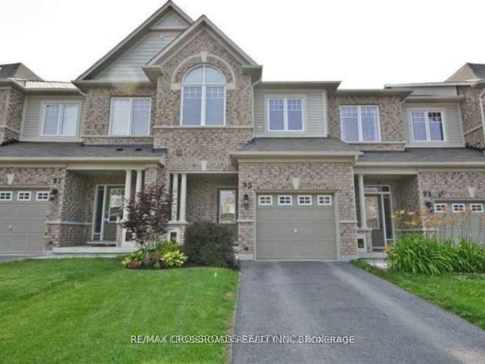 1st image of 95 Thatcher Cres