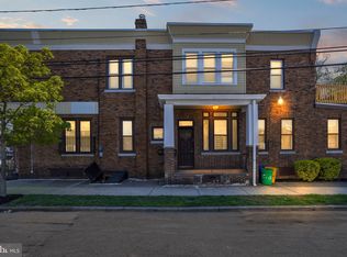 1501 S 10th St, Camden, NJ 08104