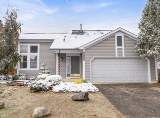 6921 Spruce Pine Dr, Columbus, OH 43235