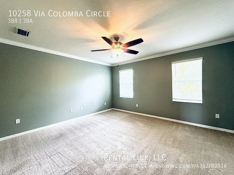 10258 Via Colomba Cir — Photo 12